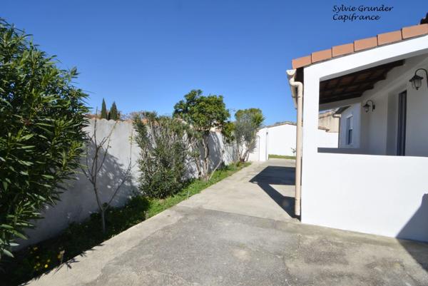 Maison de plain-pied 5 pièces avec piscine, St Victoret