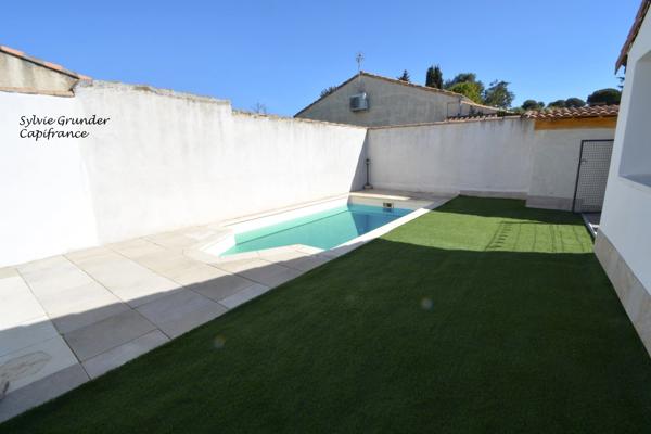 Maison de plain-pied 5 pièces avec piscine, St Victoret