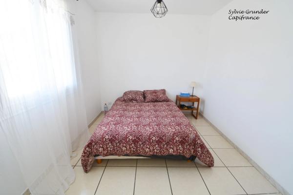 Maison de plain-pied 5 pièces avec piscine, St Victoret