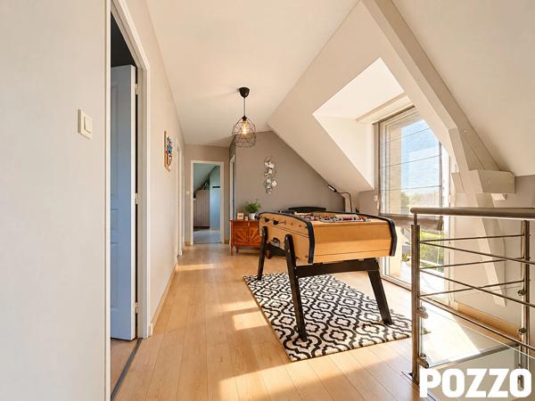 A Vendre - Avranches - Maison 9 pièce(s) 195.82 m² + spa de nage + géothermie + DPE B + aucun travaux AVRANCHES