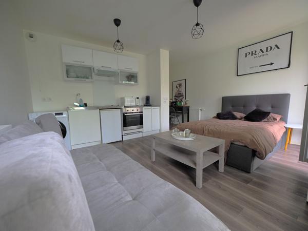 EXCLUSIVITÉ  Studio meublé avec jardin à Romainville