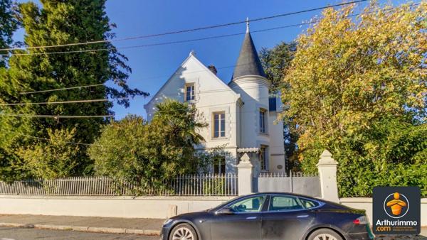 Location Maison 9 pièces 181 m2 à Tassin-la-Demi-Lune