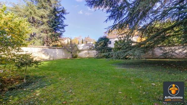 Location Maison 9 pièces 181 m2 à Tassin-la-Demi-Lune