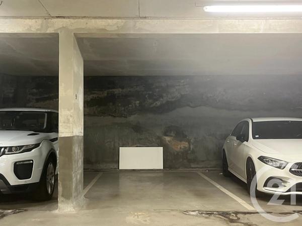 Parking à vendre  25 m 2   LE CANNET  - 06