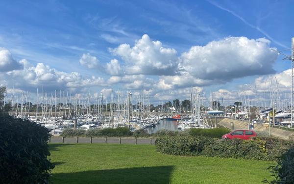 Appartement à vendre    2 pièces • 27,66 m2 Arzon