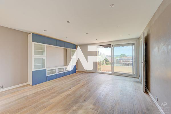 Appartement Rueil Malmaison 3 pièce(s) 56.48 m² 315 000 € **  - Référence  20143