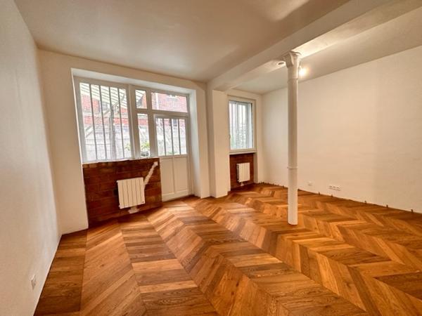 75011 - PARMENTIER / OBERKAMPF - Local Commercial/ Bureau Paris 11eme - 40m2