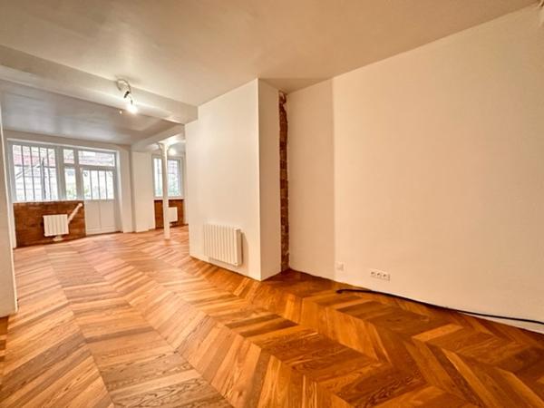 75011 - PARMENTIER / OBERKAMPF - Local Commercial/ Bureau Paris 11eme - 40m2