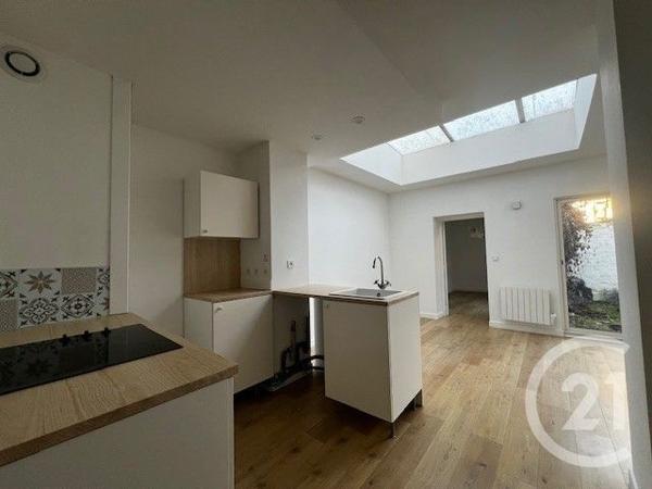 Immeuble à vendre  110 m2 LILLE - 59