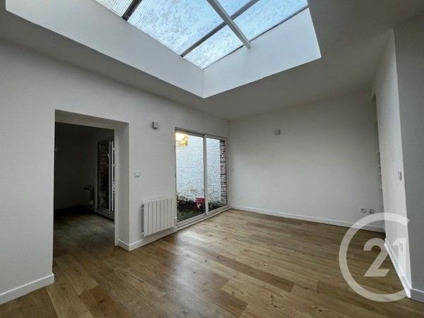 Immeuble à vendre  110 m2 LILLE - 59