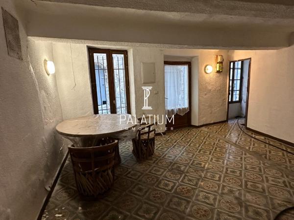 À VENDRE