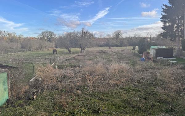 Terrain à vendre    Pont-de-Metz