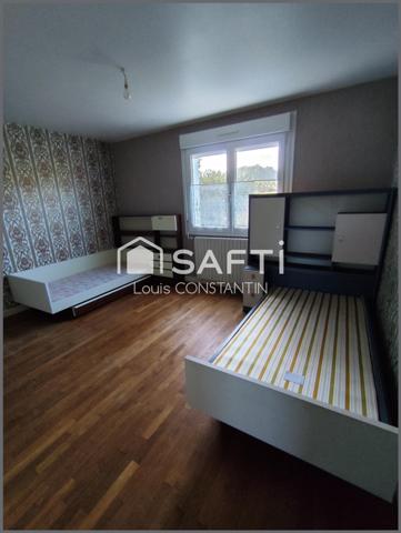 Maison d'habitation de 118 m2, 5 chambres, vie de plain-pied, garage, campagne