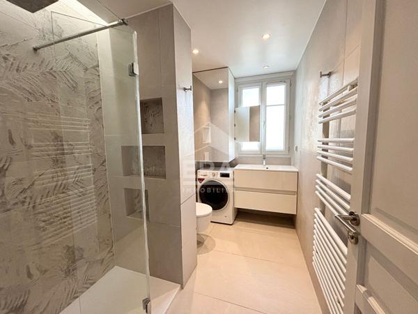 À louer - Charmant 2 pièces meublé à Levallois - Ascenseur, parquet, gardien, cave