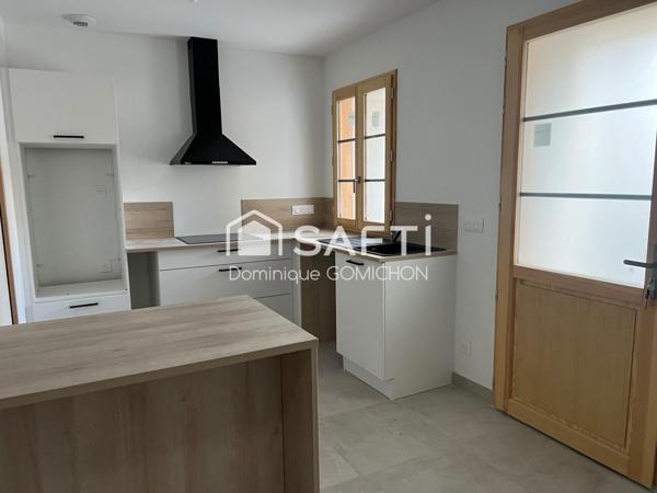 Maison de village refait à neuf, au calme,  à proximité des commerces