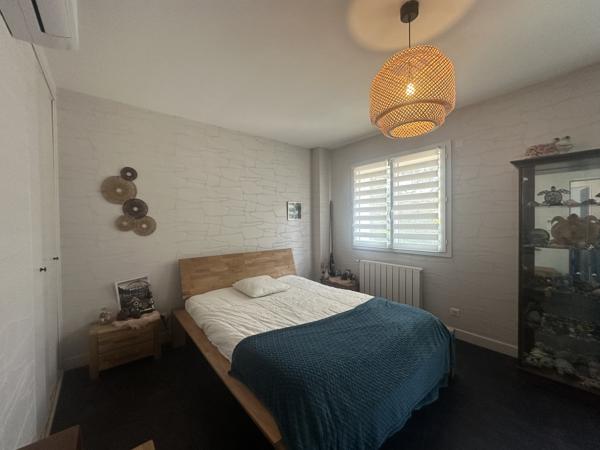 Maison 6 pièce(s) 5 chambre(s) 215 m²