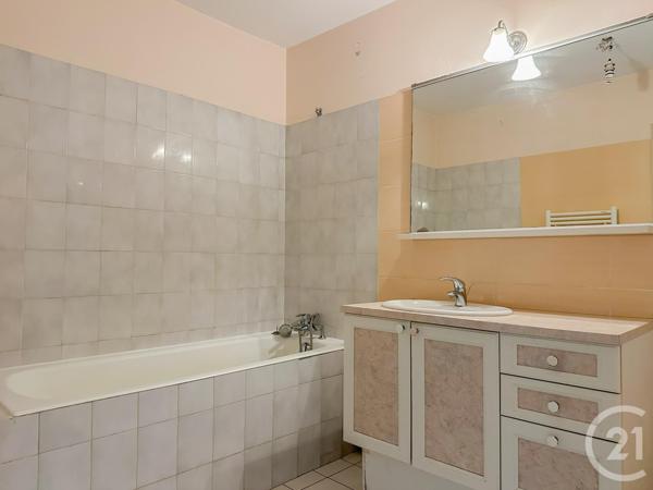Appartement à vendre  4 pièces - 90,67 m2 CHAMPAGNE AU MONT D OR - 69