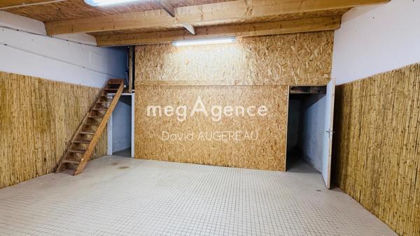 Local Commercial à L' ILE-D'YEU, 85350 - 4 pièces 196m²
