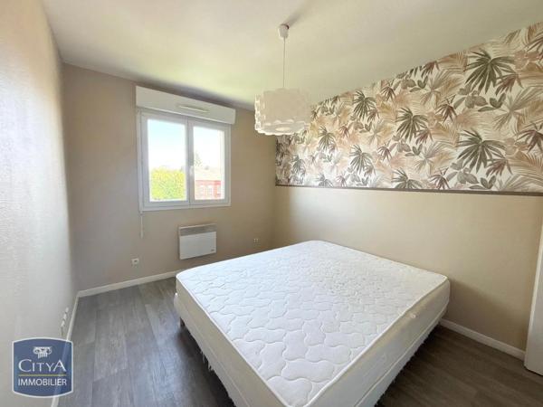 Appartement à louer 2 pièces 47.12m² Louvroil (59720)