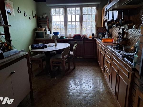 Beau pavillon avec grand jardin