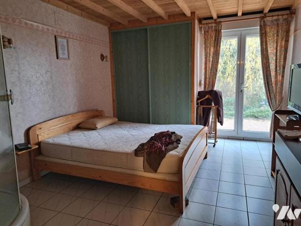 Beau pavillon avec grand jardin