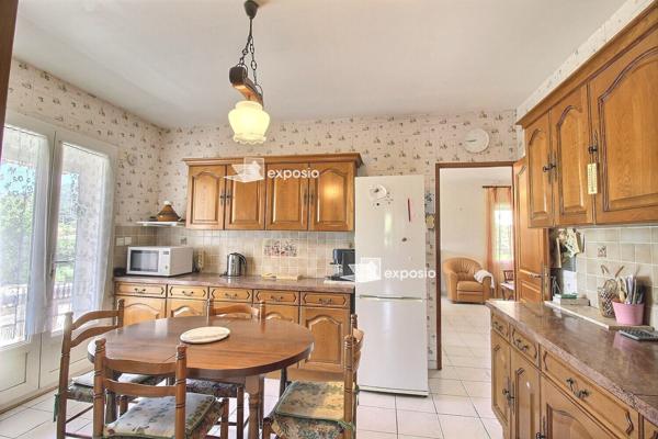 Carqueiranne Belle villa avec espace de vie de plain pied au Calme