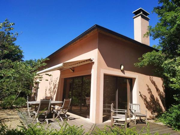 Villa T4 : calme, lumière et potentiel