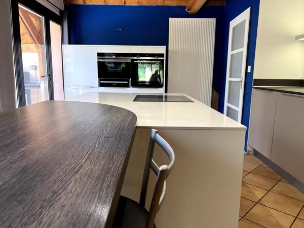 Villa T4 : calme, lumière et potentiel
