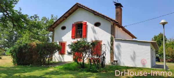 Bien immobilier à vendre 16 pièces de 526 m²