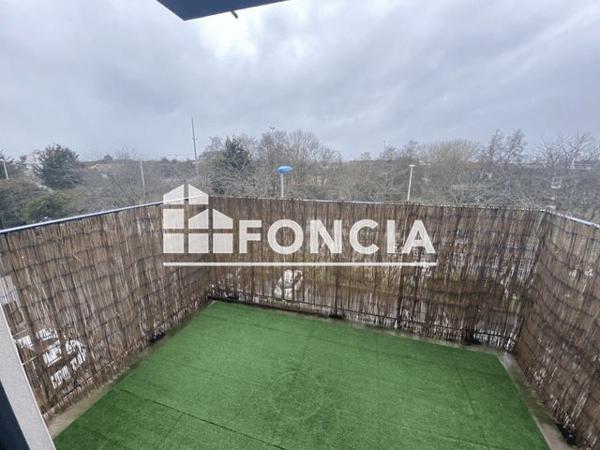 Location Studio 29.45 m² - 24 RUE JEAN PERRIN La Rochelle 17000