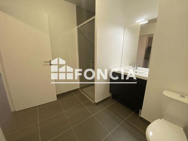 Location Studio 29.45 m² - 24 RUE JEAN PERRIN La Rochelle 17000