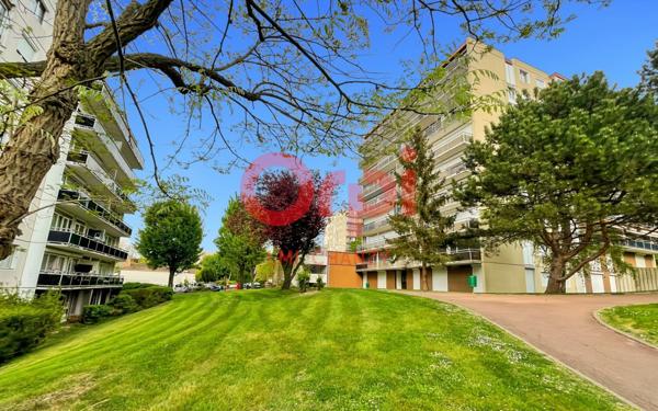 Appartement à vendre    5 pièces • 103,81 m2 Livry-Gargan