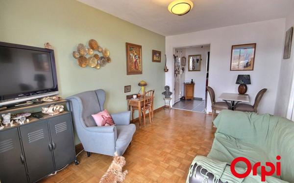 Appartement à vendre    3 pièces • 51 m2 Marseille 12