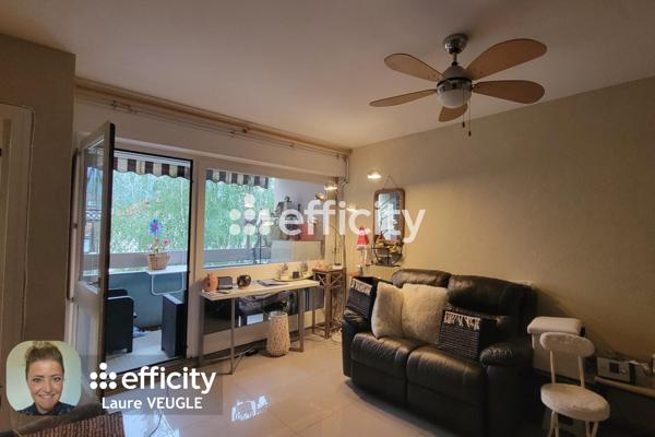 Appartement
         2 pièces
        - 30 m² Exclusivité 95 000 € *