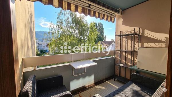 Appartement
         2 pièces
        - 30 m² Exclusivité 95 000 € *