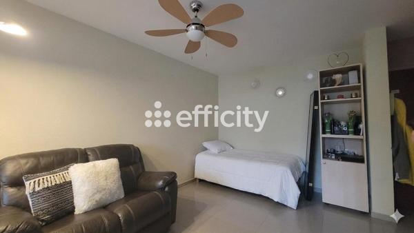 Appartement
         2 pièces
        - 30 m² Exclusivité 95 000 € *