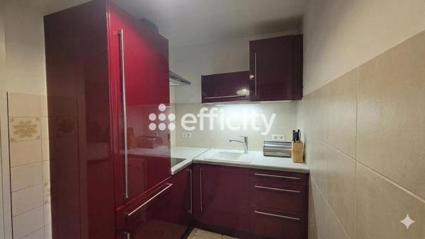 Appartement
         2 pièces
        - 30 m² Exclusivité 95 000 € *