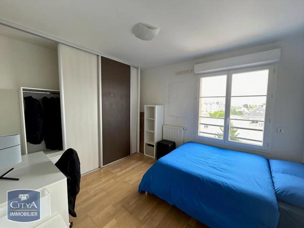 Appartement à louer 3 pièces 61.61m² Tours (37100)