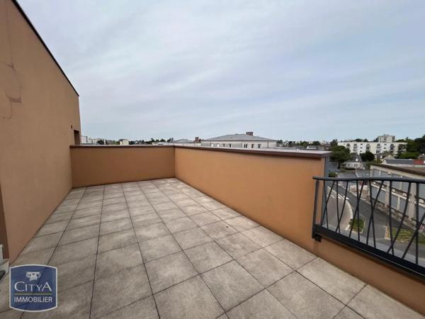 Appartement à louer 3 pièces 61.61m² Tours (37100)