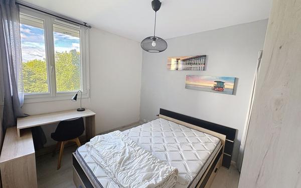 Appartement à louer    5 pièces •  Pau