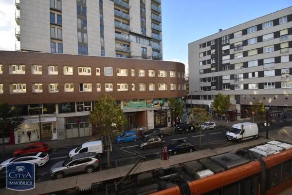 Appartement à louer 2 pièces 54.89m²