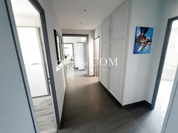 Maison
                                                                                                                                                                                                                                                                                                                        6 pièce(s)                                                                                                                                                                                                          3 chambre(s)                                                                                                                                                                                                          150  m²
