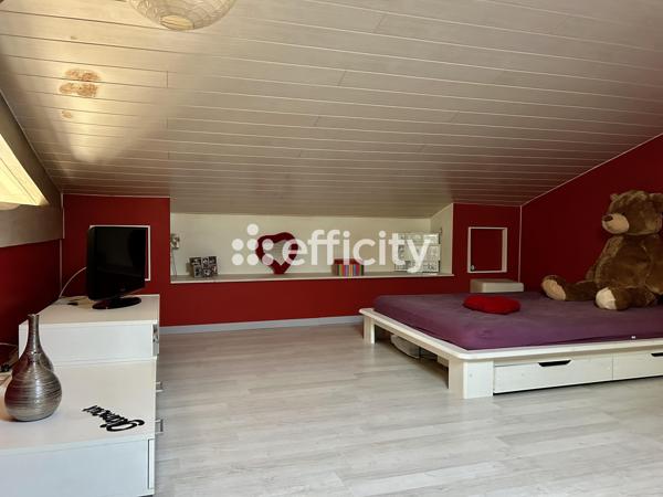 Maison 7 pièces - 136 m²