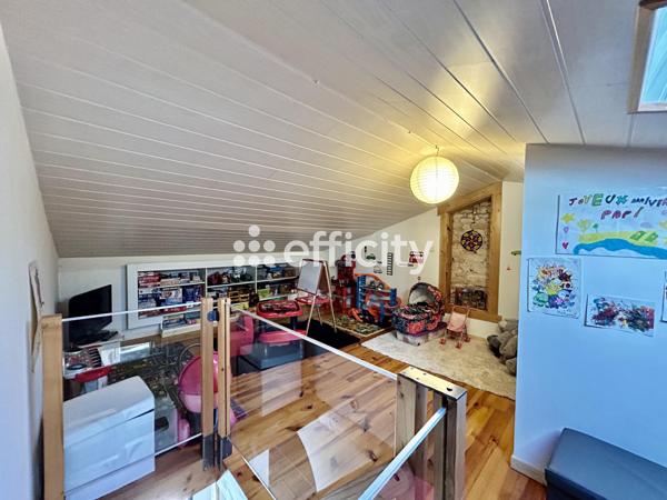 Maison 7 pièces - 136 m²