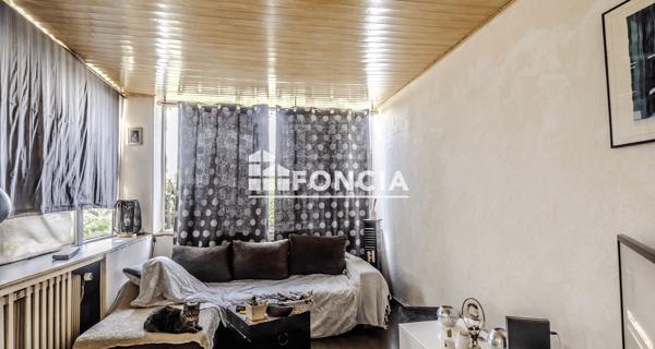 À vendre Maison 9 pièces 260 m² - Bons-en-chablais 74890