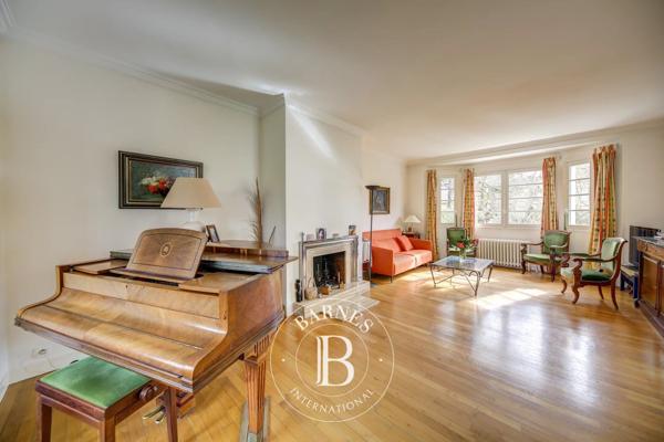 Versailles, Maison 6 Chambres -  271 m² à vendre