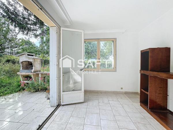 MAISON FAMILLIALE, TERRAIN + HANGAR 300M2