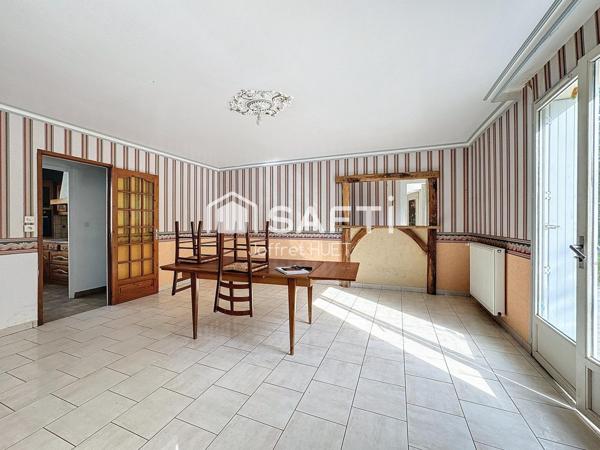 MAISON FAMILLIALE, TERRAIN + HANGAR 300M2