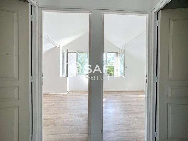 MAISON FAMILLIALE, TERRAIN + HANGAR 300M2