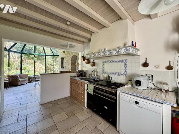 CORDEMAIS, A vendre Belle maison familiale de 177m² avec prestations de qualité et jardin paysagé.